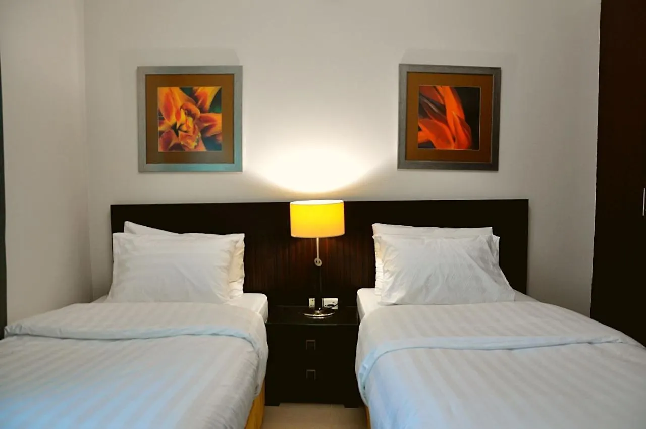 Care Holiday Homes Apartments Barsha Heights Дубай